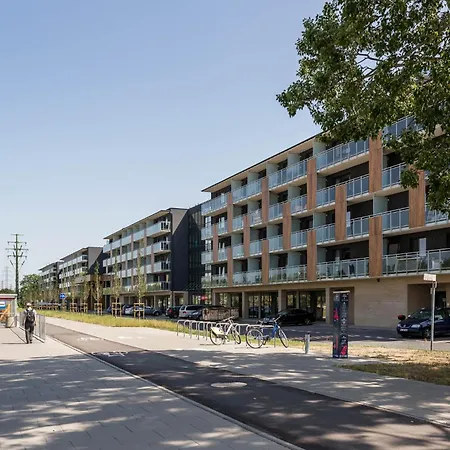 Enjoy! Pileckiego * Varsovie