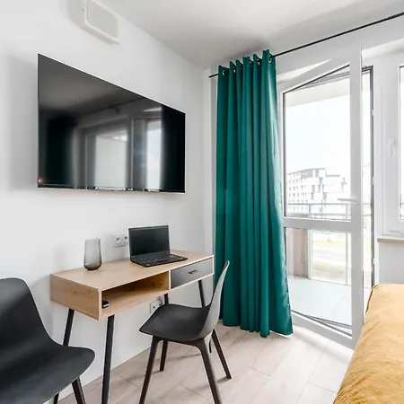 Enjoy! Pileckiego Lägenhet *